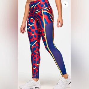 NWOT Zumba Wear Victory High Waisted Ankle Leggings with Side Inserts